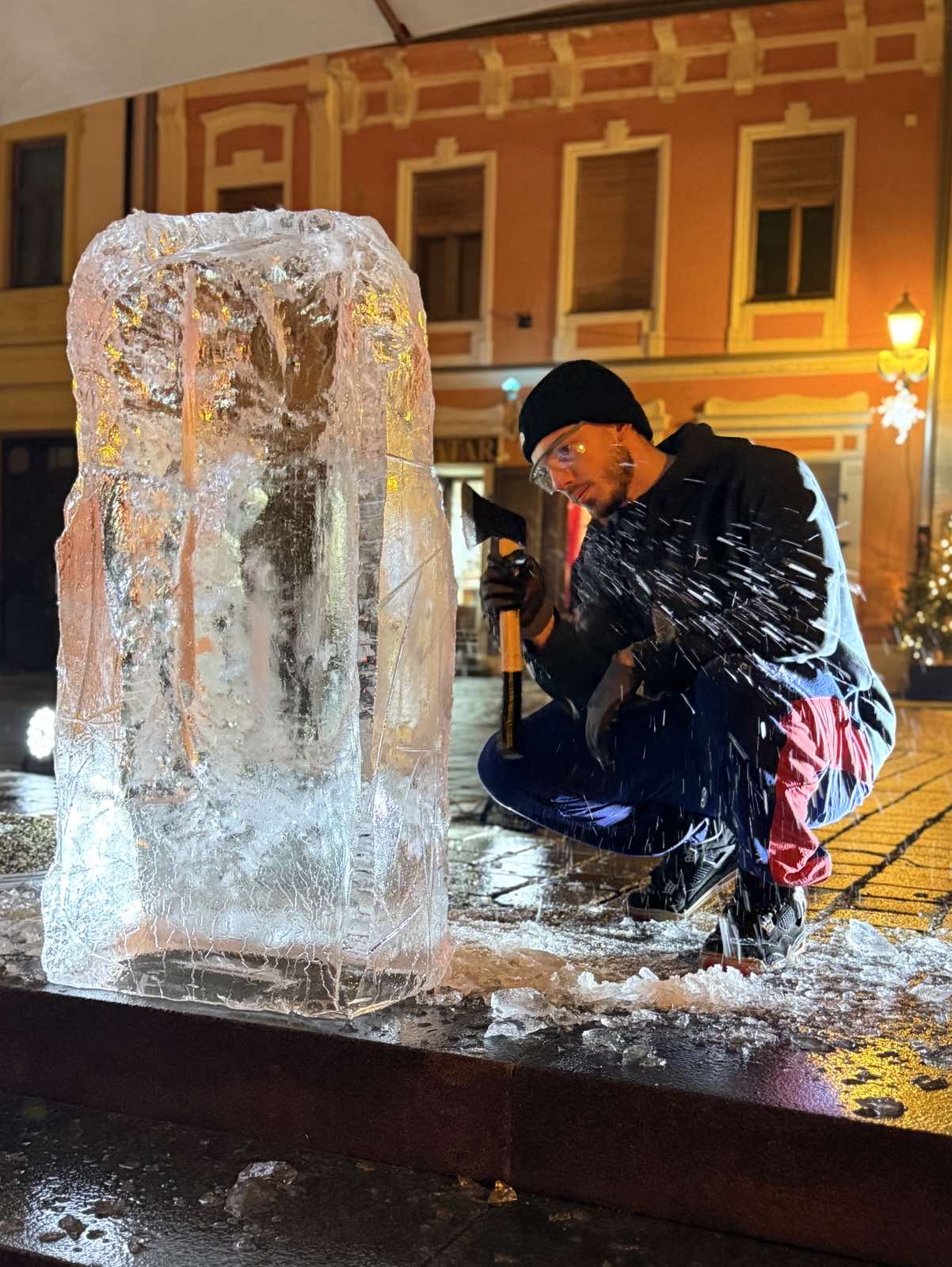 Ledene skulpture 25 (7) Ledene skulpture 25 (7)