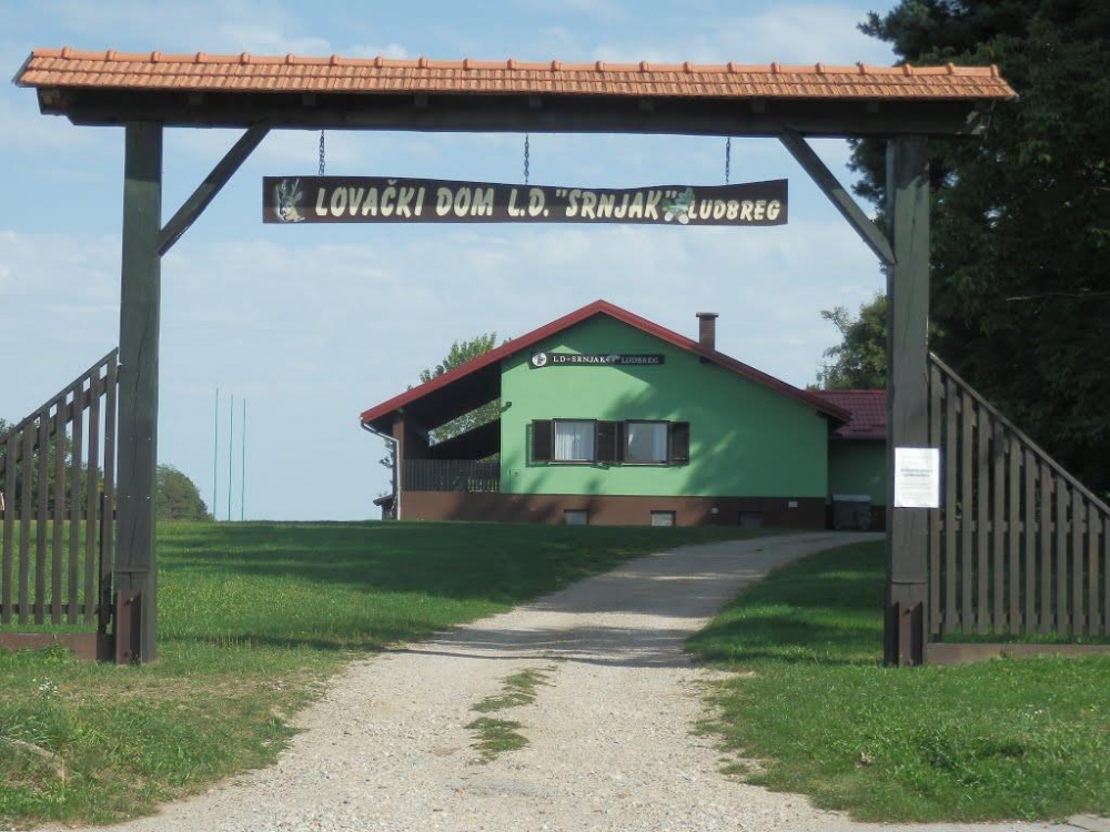 Lovački dom- Srnjak