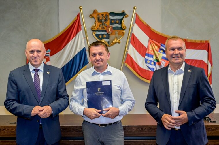 Mali Bukovec-Markovic-Bacic-ugovor