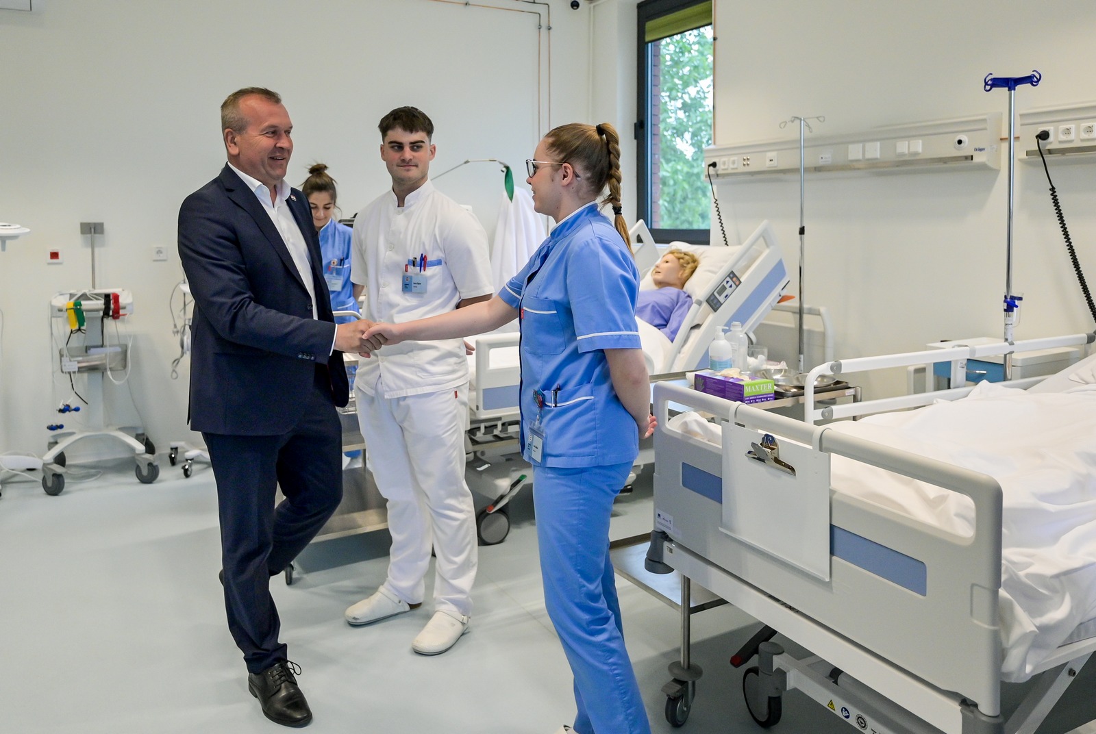 Medicinska_skola (19) Medicinska_skola (19)