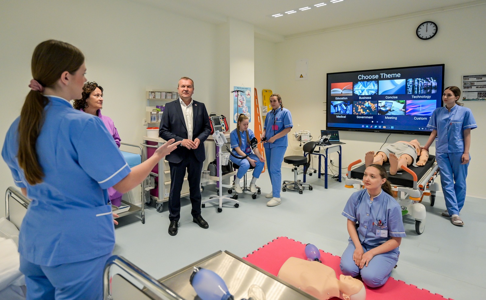 Medicinska_skola (33) Medicinska_skola (33)