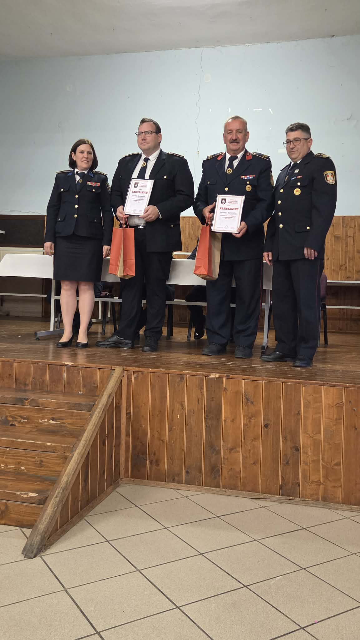 Messenger_creation_5FC4BDE6-099B-45C6-8536-B2BB55B0E689