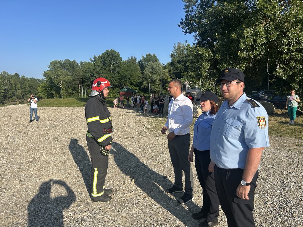 Messenger_creation_84044BFF-1B6E-43F9-8FA9-42EB134C2494