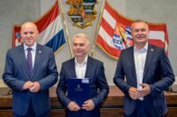 Ministar_Bacic_ugovori (2)