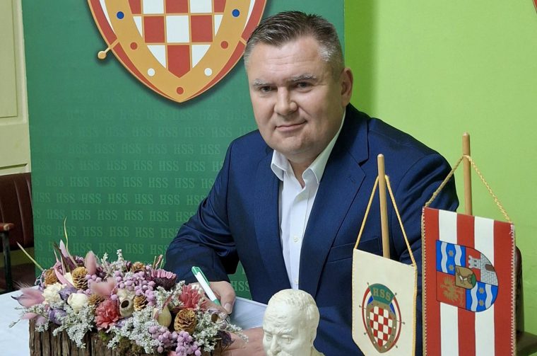 Mladen Greguraš – fotka skupština