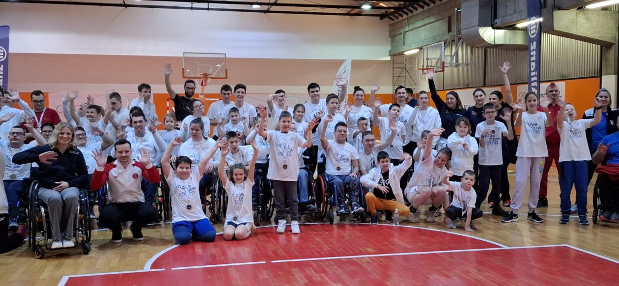 MoveNow_naslovna MoveNow_naslovna