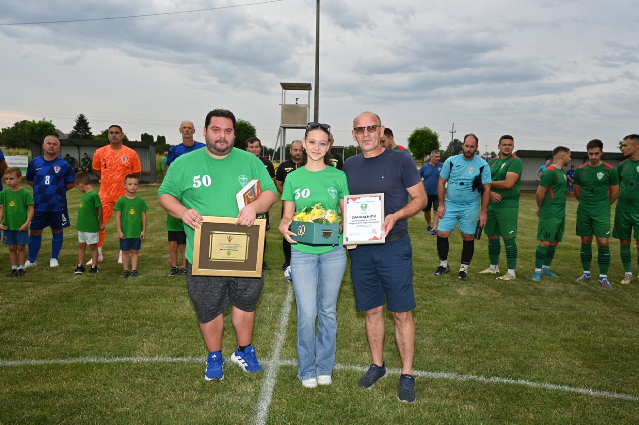 NK Poljoprivrednik (16) NK Poljoprivrednik (16)