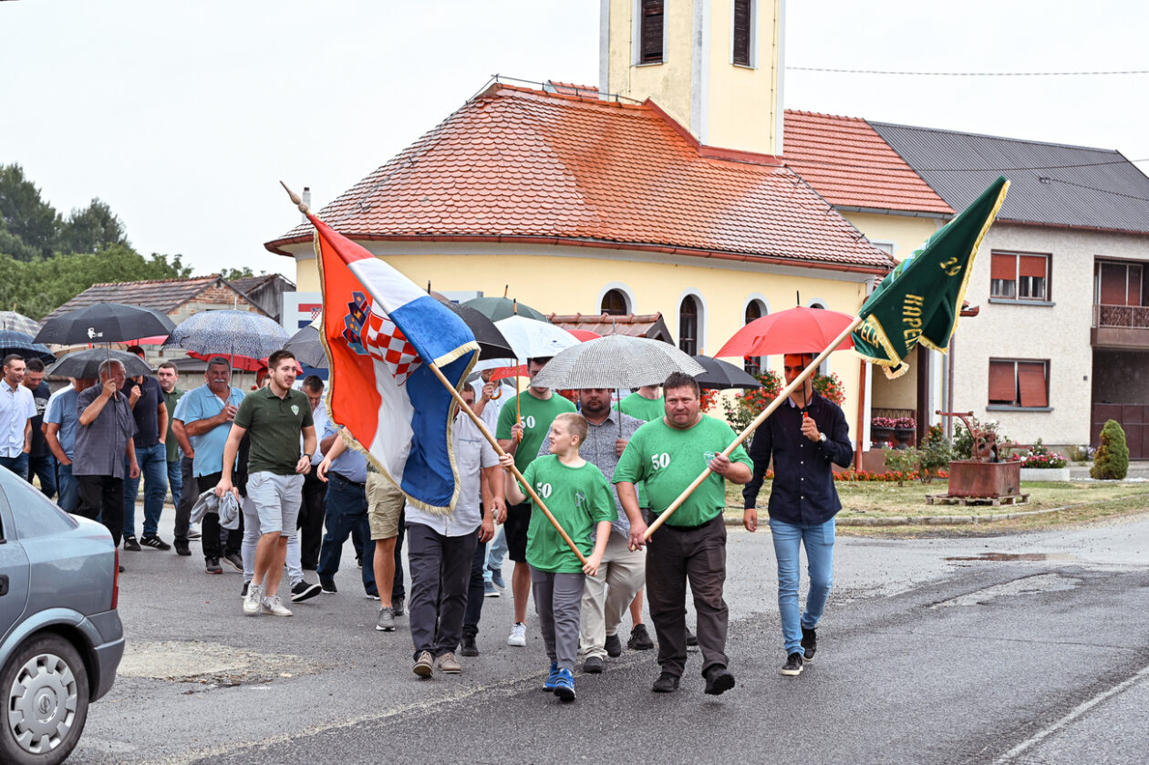 NK Poljoprivrednik (5) NK Poljoprivrednik (5)