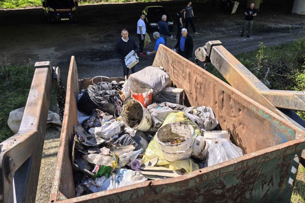 Novi Marof, Zelena čistka (10)