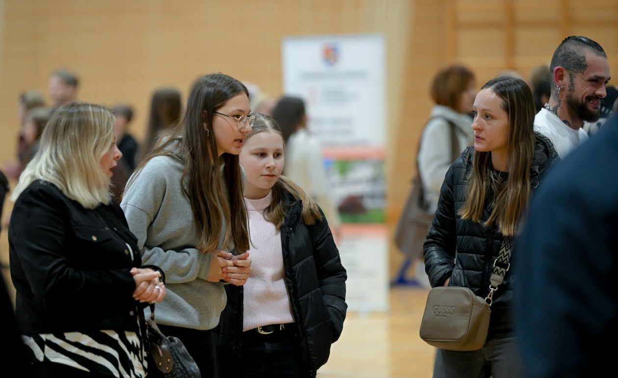 Odaberi_svoju_skolu (8) Odaberi_svoju_skolu (8)