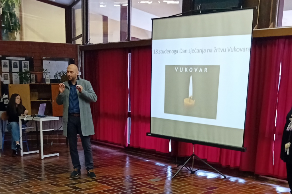 Osnovna škola Antuna i Ivana Kukuljevića Varaždinske Toplice (2) Osnovna škola Antuna i Ivana Kukuljevića Varaždinske Toplice (2)