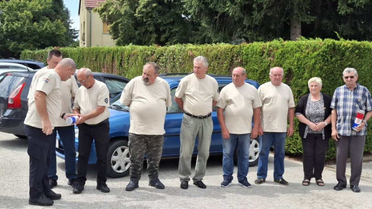 PHOTO-2025-08-02-16-40-50 (2) PHOTO-2025-08-02-16-40-50 (2)