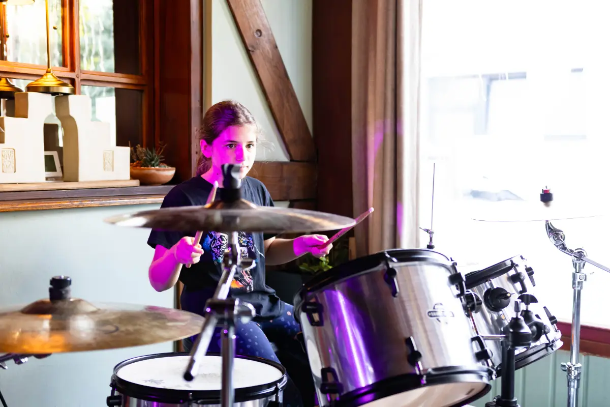 PICABIA1705-8852 – glazbena klinika