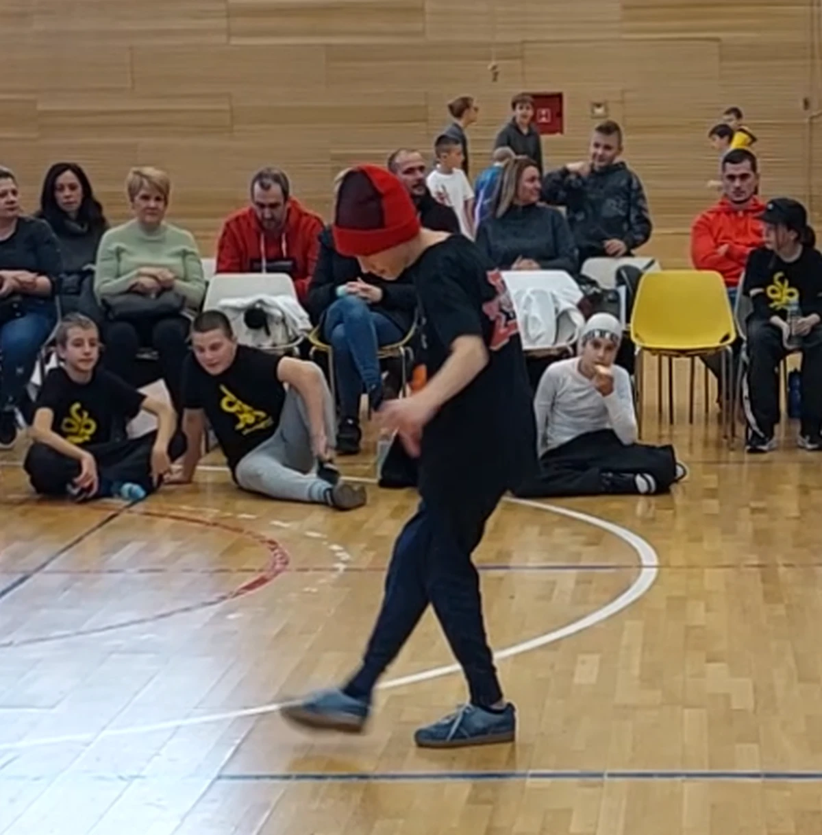 PK Feel nikola PK Feel nikola