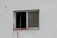 Varaždin: Tragovi krvi na zgradi, policijski očevid je u tijeku