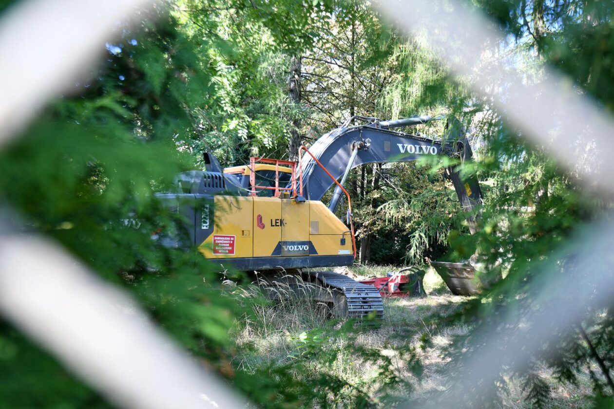 Varaždin: Počelo rušenje tvornice Varteks