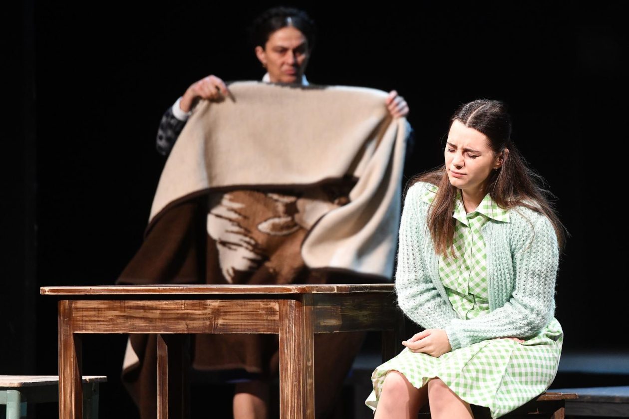 Varaždin: Premijera predstave “Bljesak zlatnog zuba” u HNK