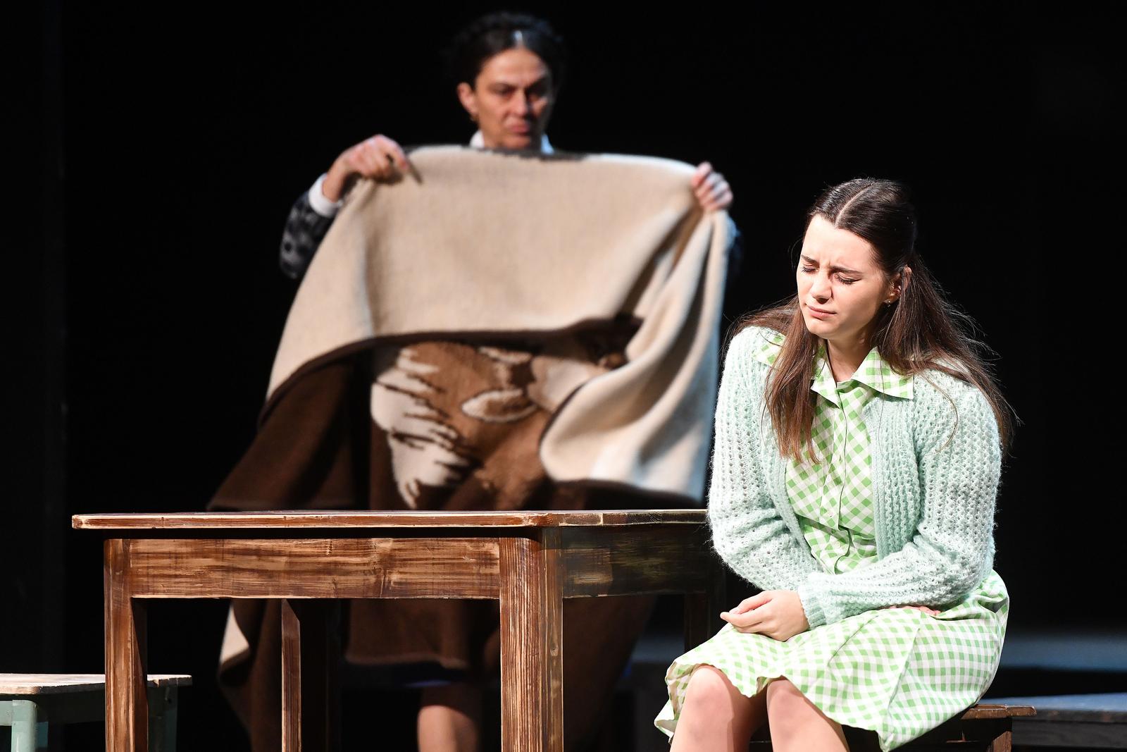 Varaždin: Premijera predstave “Bljesak zlatnog zuba” u HNK