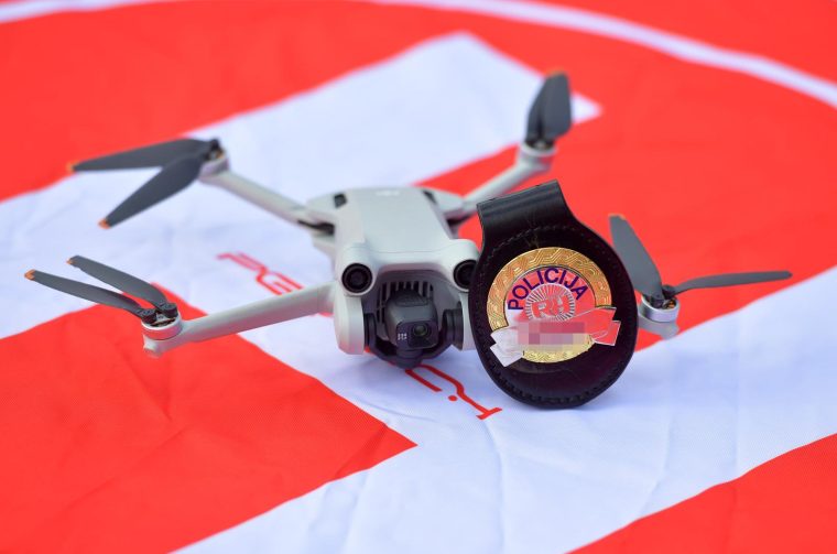 policijski dron policijski dron