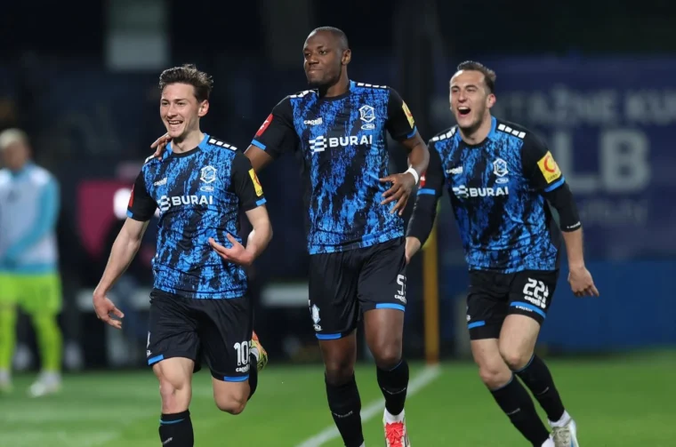 PXL_300325_130538191