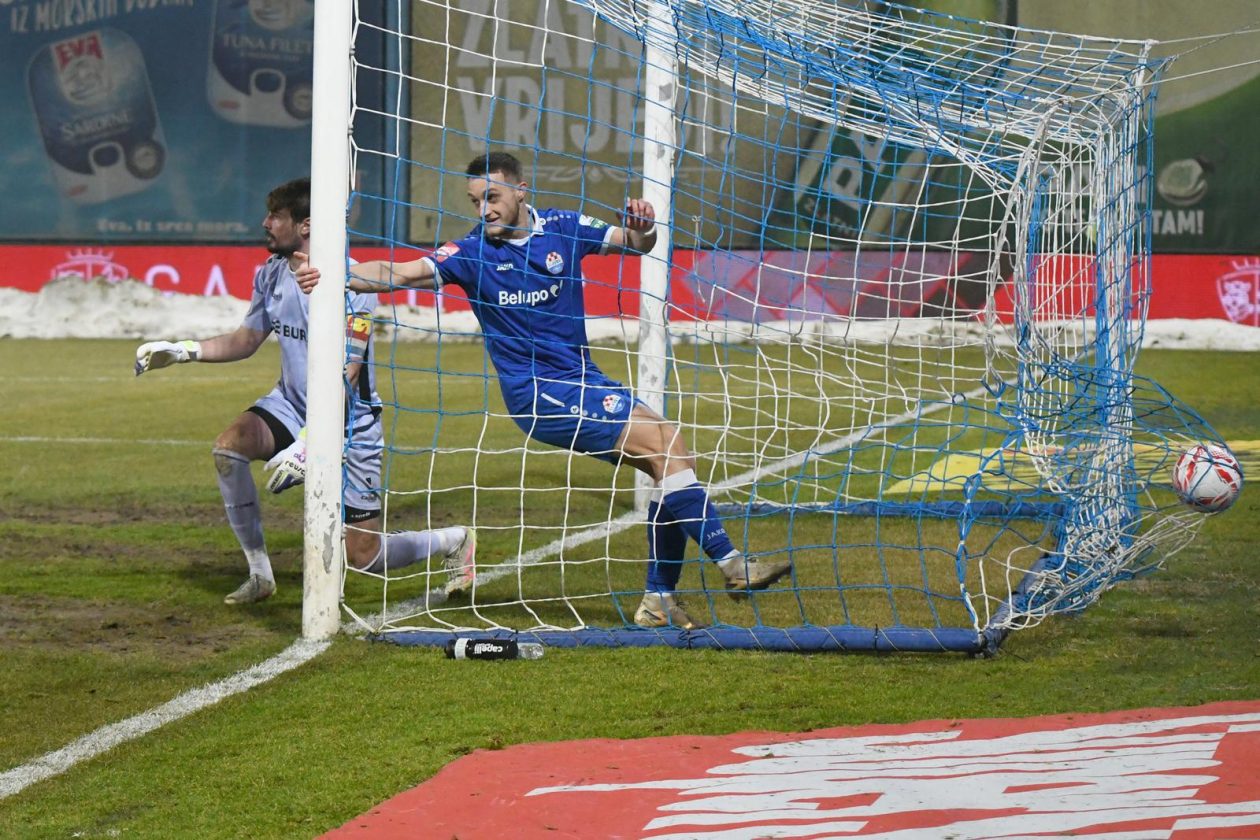 Koprivnica: SuperSport HNL, 20. kolo, NK Slaven Belupo – NK Varazdin Koprivnica: SuperSport HNL, 20. kolo, NK Slaven Belupo – NK Varazdin