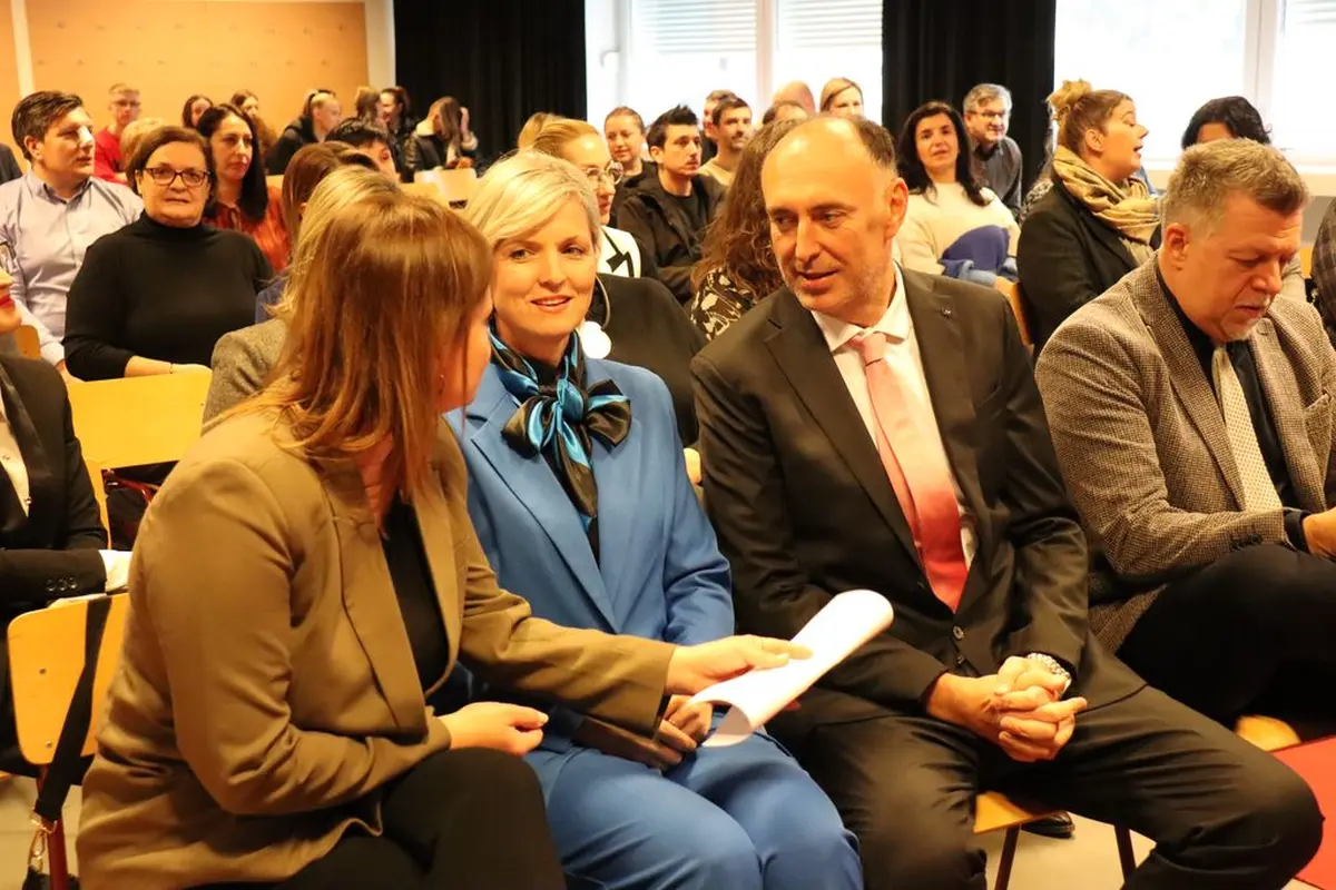 Pocetna_konferencija_ZIP_02