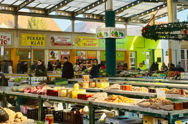 Podjela sarme Gradska tržnica Varaždin (2)