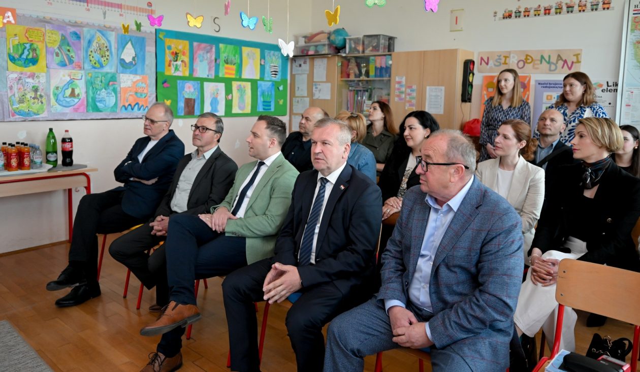 Podrucna_skola_Grada (7)