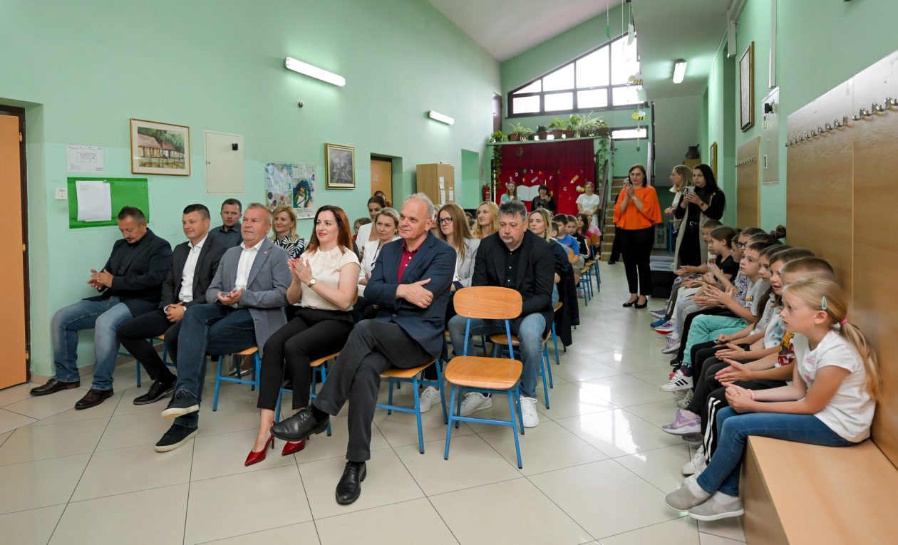 Podrucna_skola_Kelemen (7)