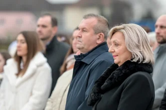 Polaganje_kamena_temeljca (18) – opcina trnovec b 06 Polaganje_kamena_temeljca (18) – opcina trnovec b 06