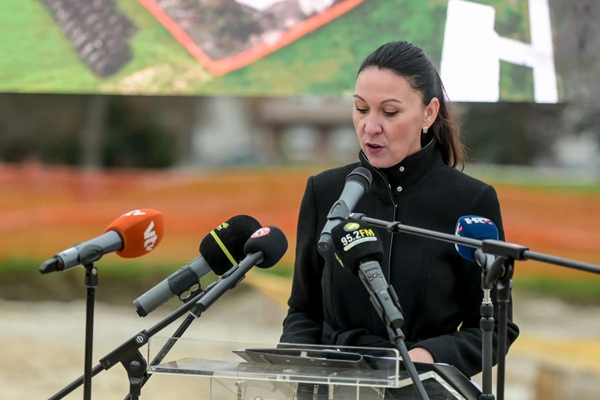 Polaganje_kamena_temeljca (4) – opcina trnovec b 17 Polaganje_kamena_temeljca (4) – opcina trnovec b 17