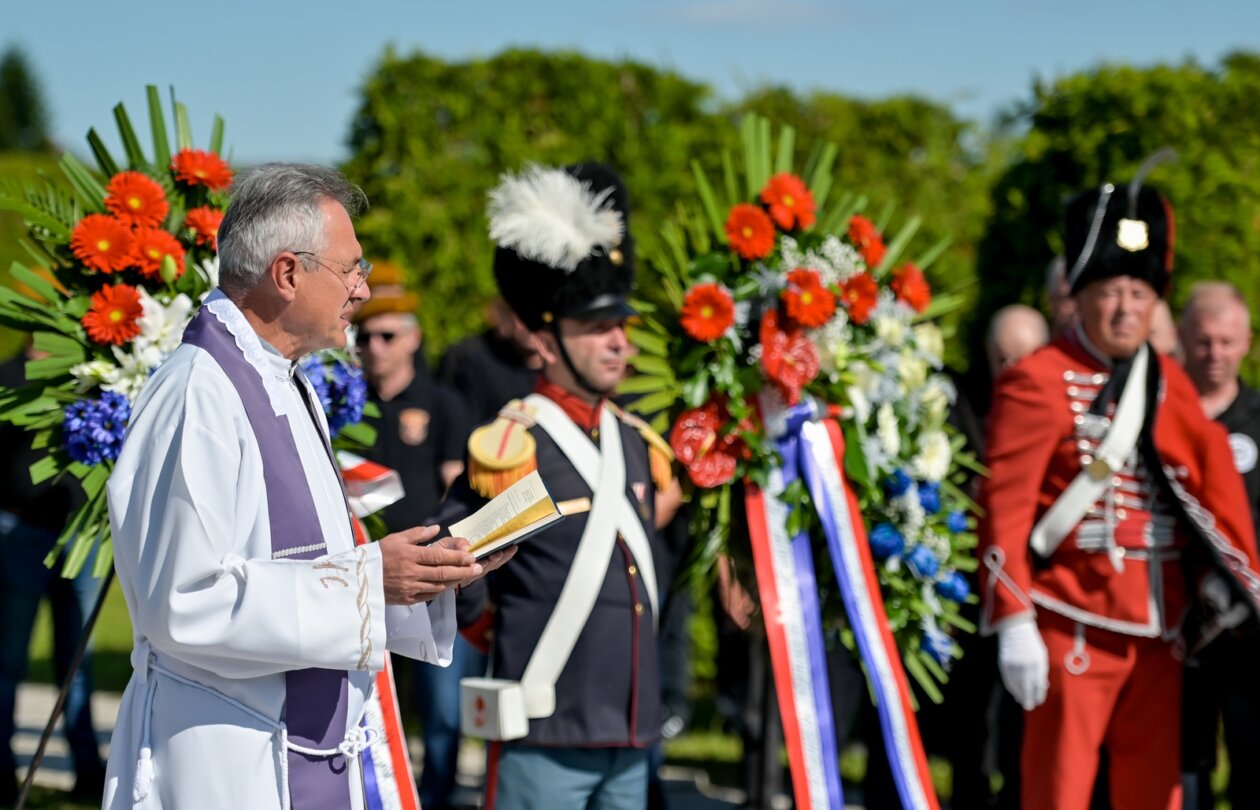 Polaganje_vijenaca (29)