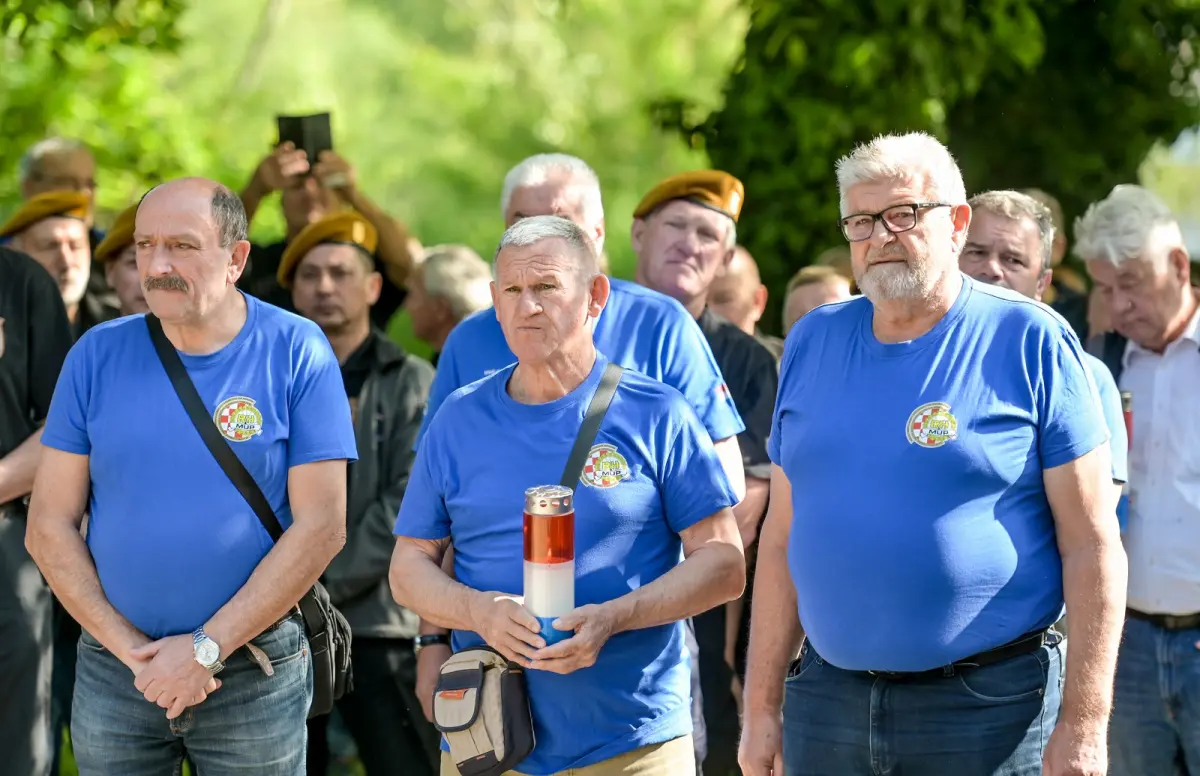 Polaganje_vijenaca_Vinica (10) – vz zupanija 14 Polaganje_vijenaca_Vinica (10) – vz zupanija 14