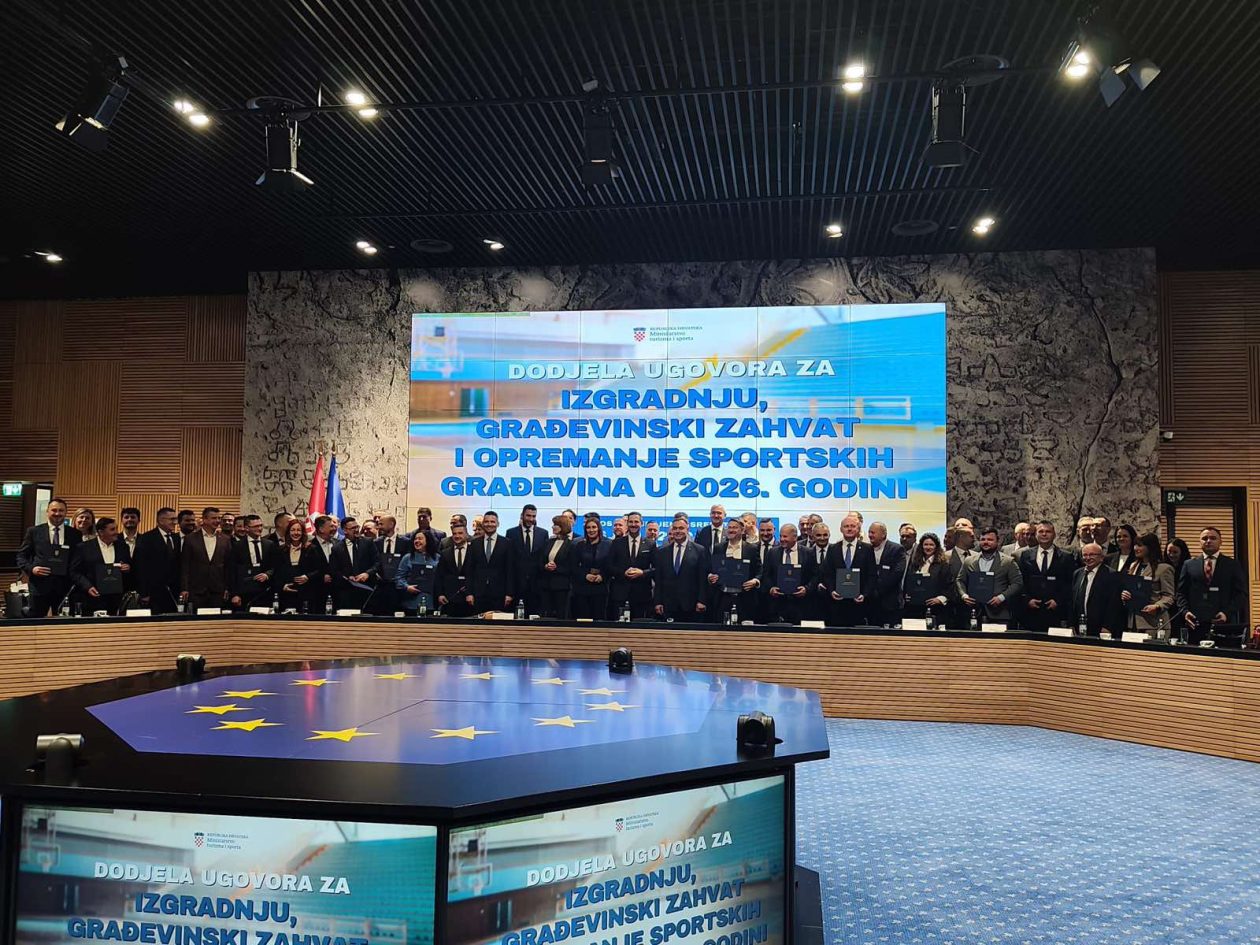 Potpisivanje ugovora (3)