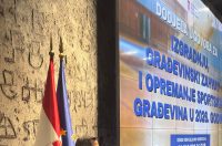 Potpisivanje ugovora (7)