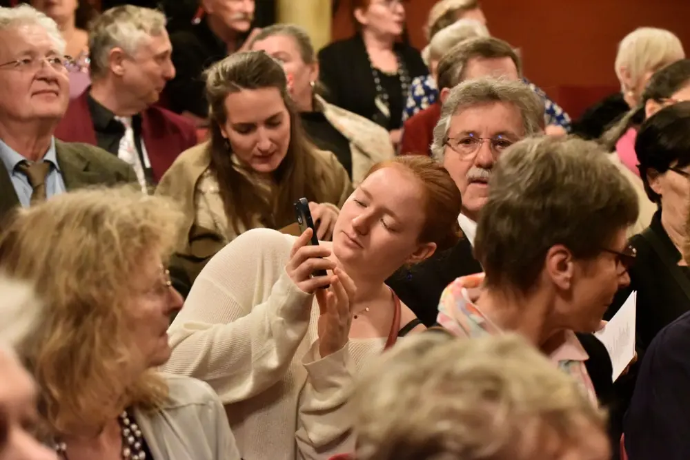 Povratak razmetnoga sina 06