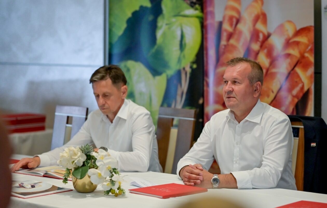 Predstavljanje_kuharice (10) Predstavljanje_kuharice (10)