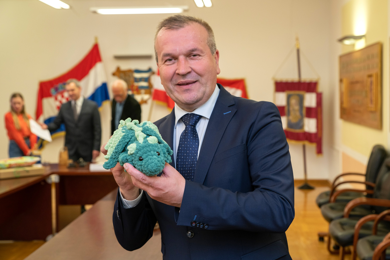 Predstavljanje_suvenira (21)