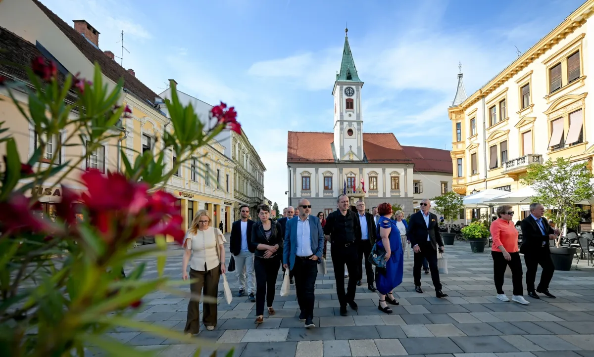 Prijem_predstavnika_odbora_za_obranu (58)
