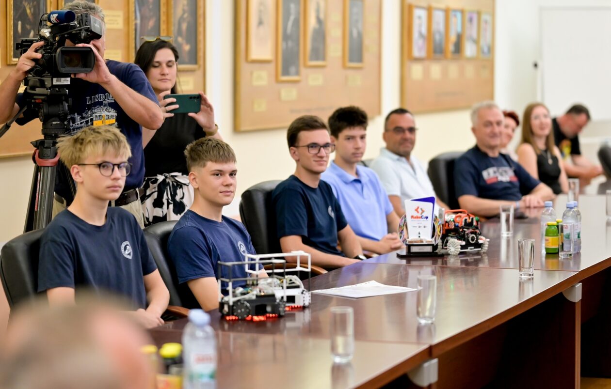 Prijem_roboticari (12)