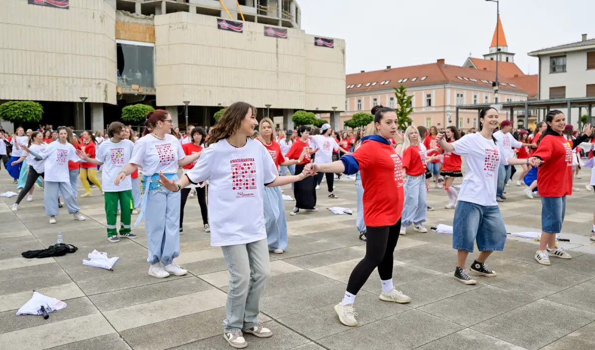 Quadrilla (25) – vz zup Quadrilla (25) – vz zup
