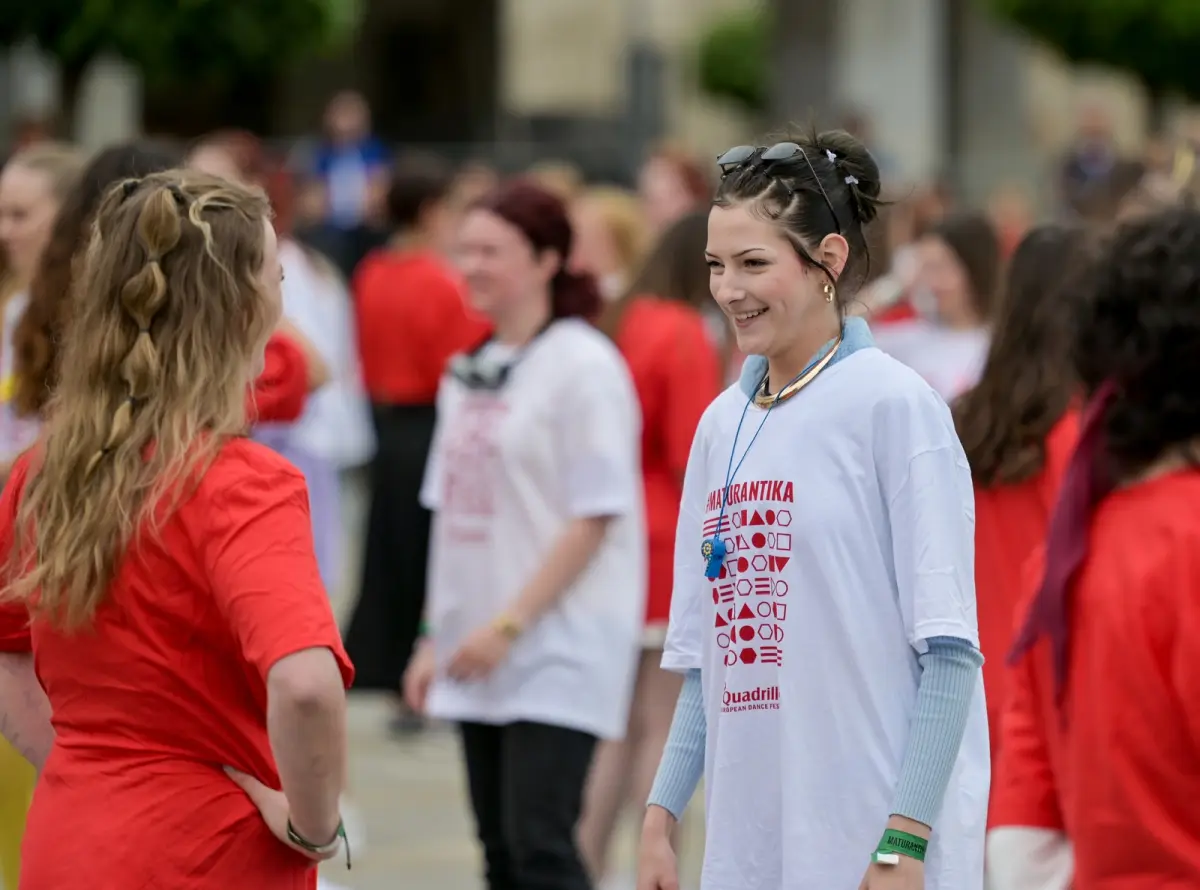 Quadrilla (30) – vz zup Quadrilla (30) – vz zup