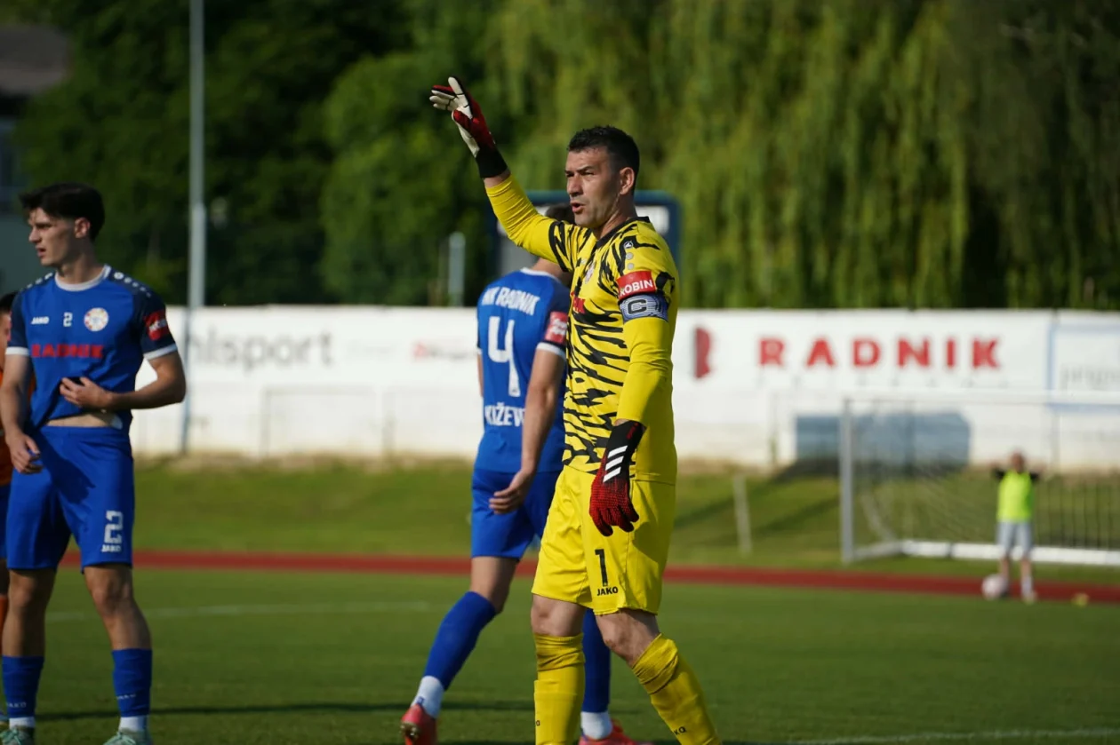 Radnik_Varteks11