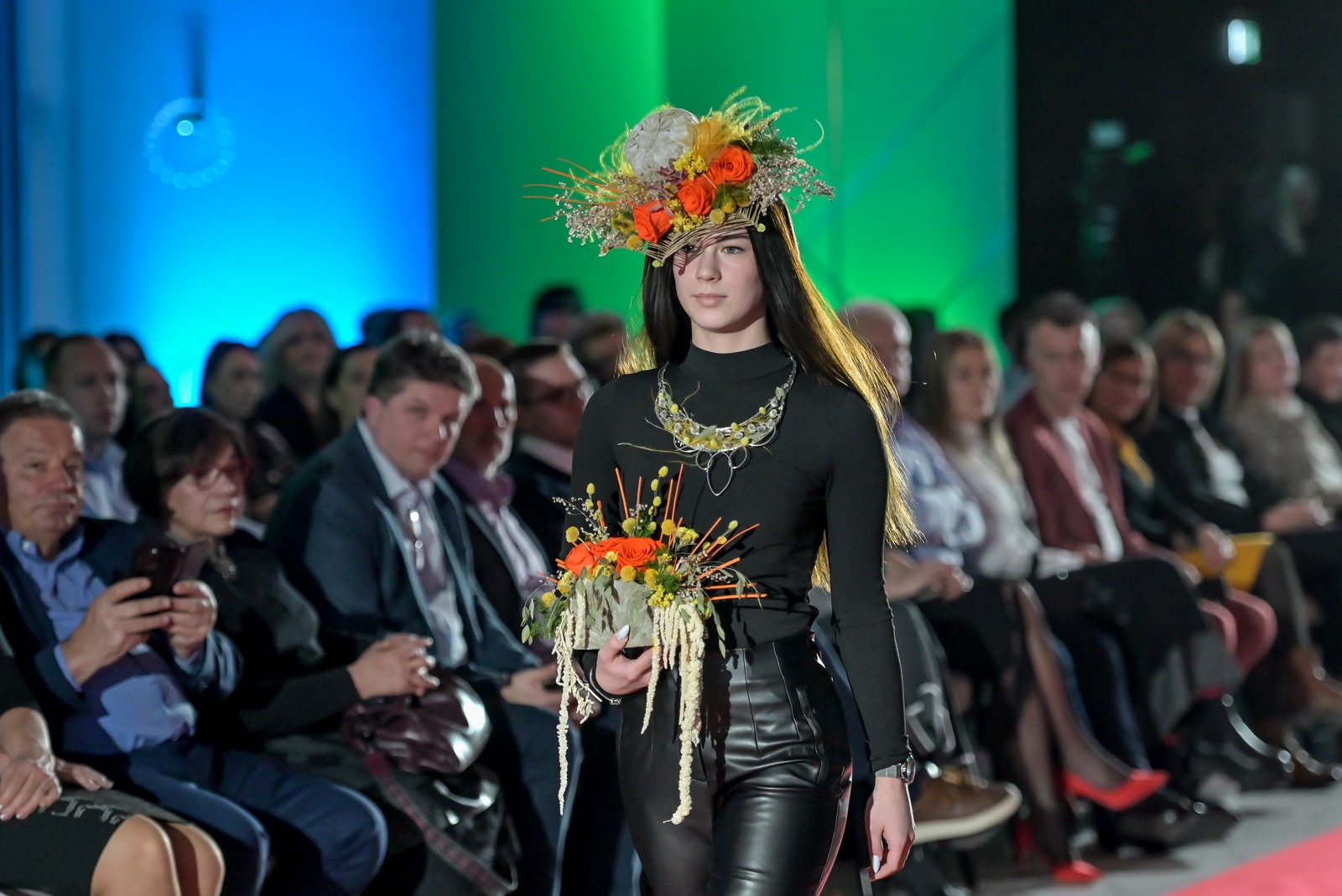 Revija Čarobne ruke VŽ županija (16)