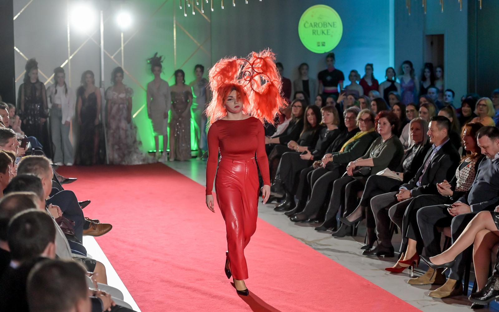 Revija Čarobne ruke VŽ županija (9)