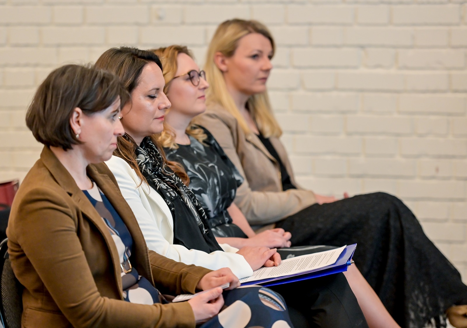 Roditeljstvo (5) Roditeljstvo (5)