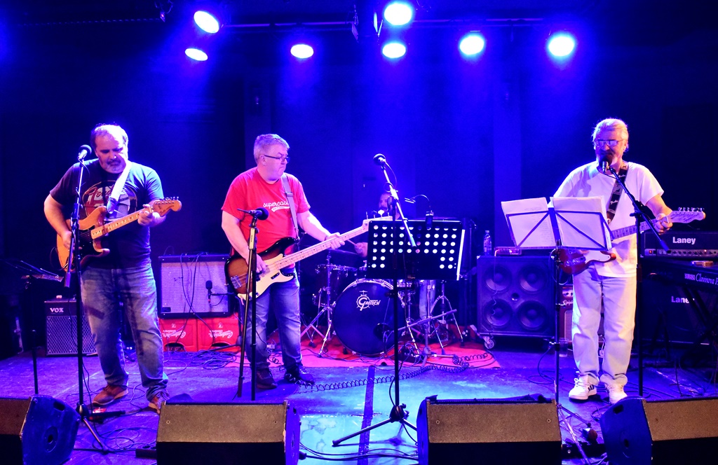 Rokerska nova godina vz hr (4)