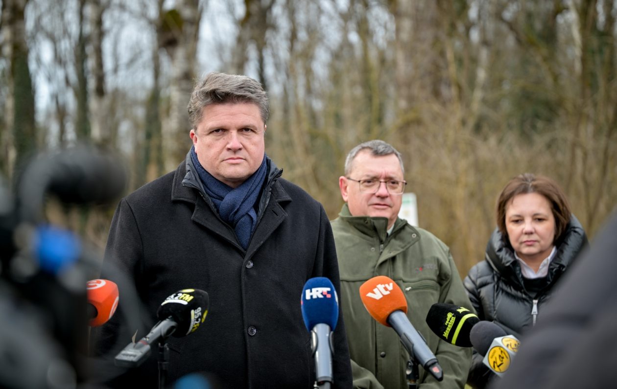 Rusenje_stabala_Drava (9) Rusenje_stabala_Drava (9)