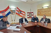 Sastanak (4) Sastanak (4)