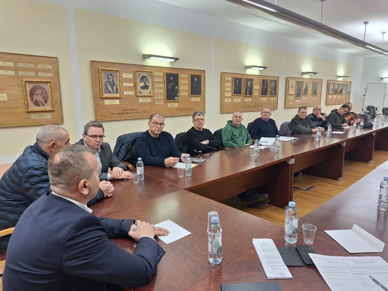 Sastanak (6) Sastanak (6)